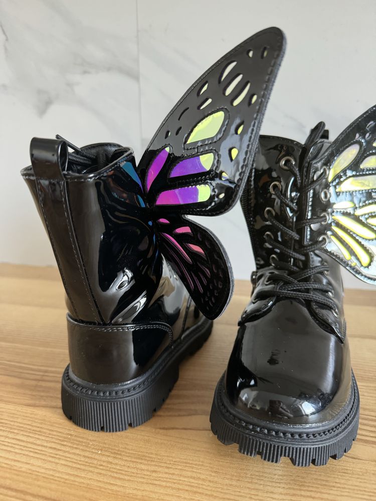 Ботінки для дівчинки бабочки, весенняя обувь для девочки крила