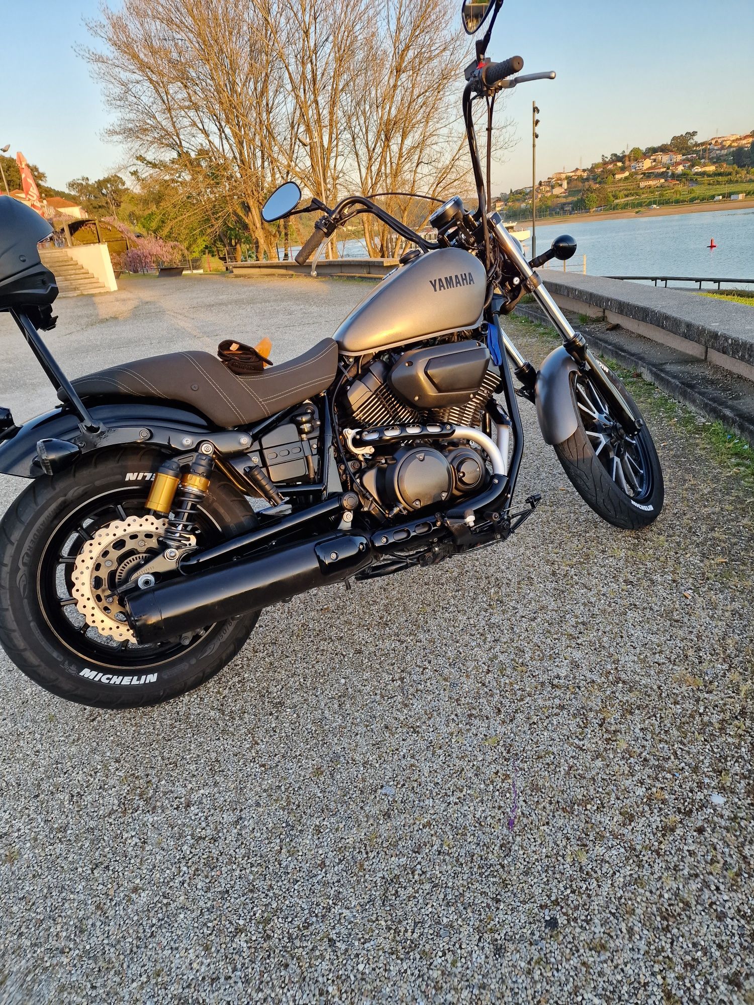 Yamaha Bolt XV 950