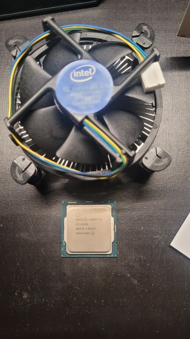 Procesor Intel Core i5 10400