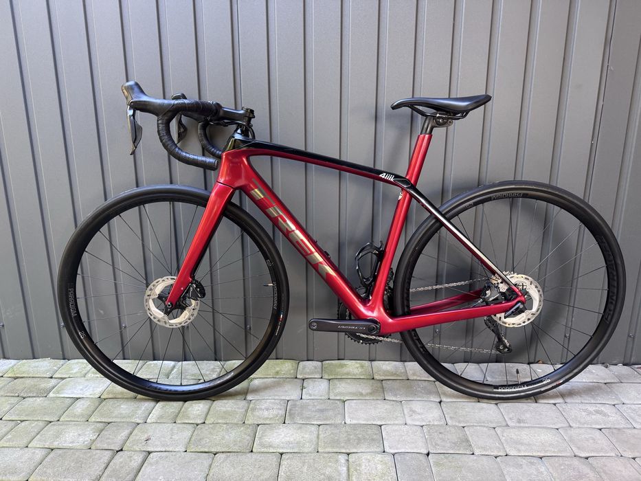 Trek Domane SL 6 Di2. Shimano Ultegra Di2 R8170.RD-R8150 Di2.BR-R8170