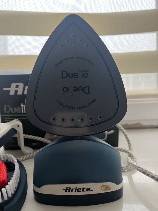 Відпарювач-праска ariete