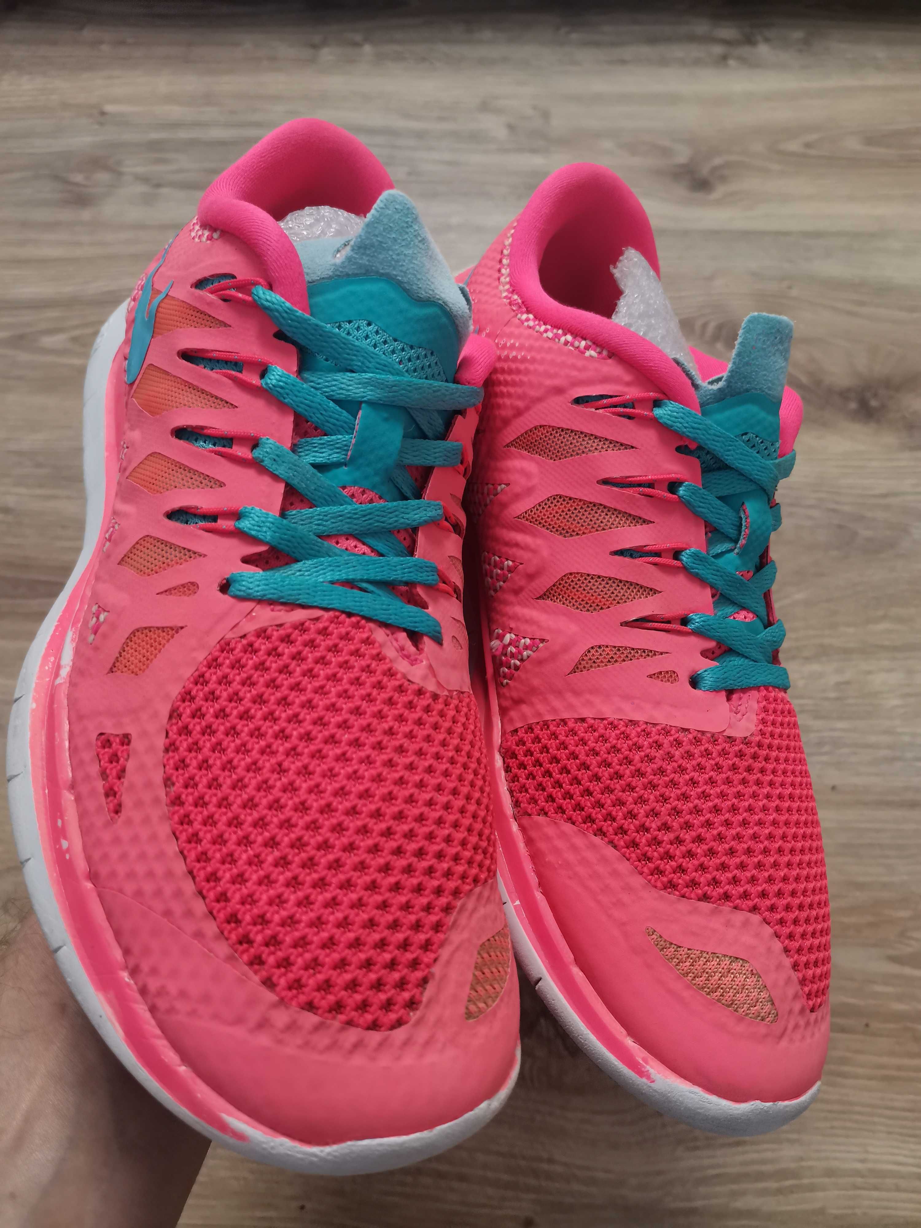 Продам кросівки Nike Free 5.0 38,5 розміру.