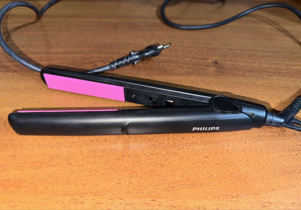 Випрямляч для волосся philips