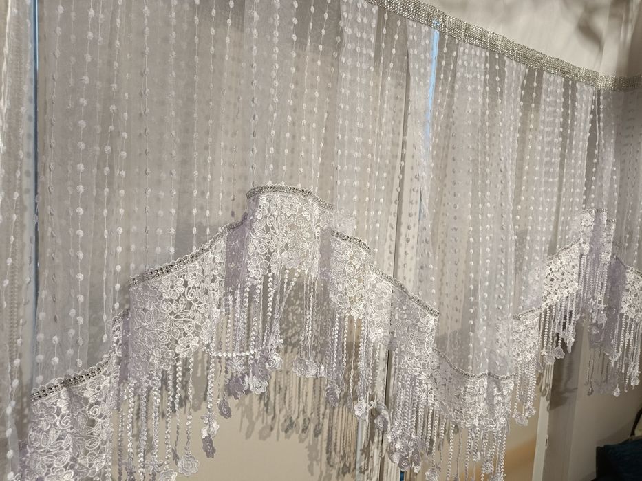 Nowa firana w łuku z gipiurą 140x200cm