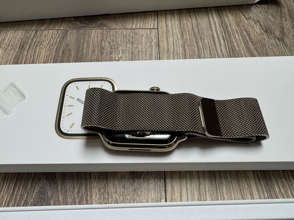 Faktura VAT 23% Zegarek Apple Watch 7 45mm stalowy złoty