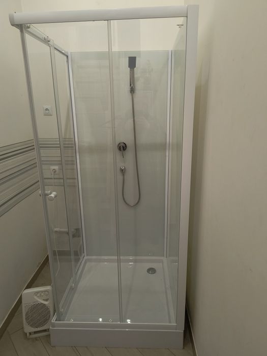 Sprzedam nowy nieużywany prysznic