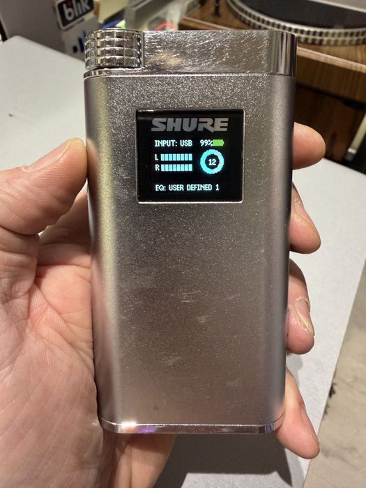 Shure SHA900 przenośny wzmacniacz słuchawkowy oraz konwerter DAC extra