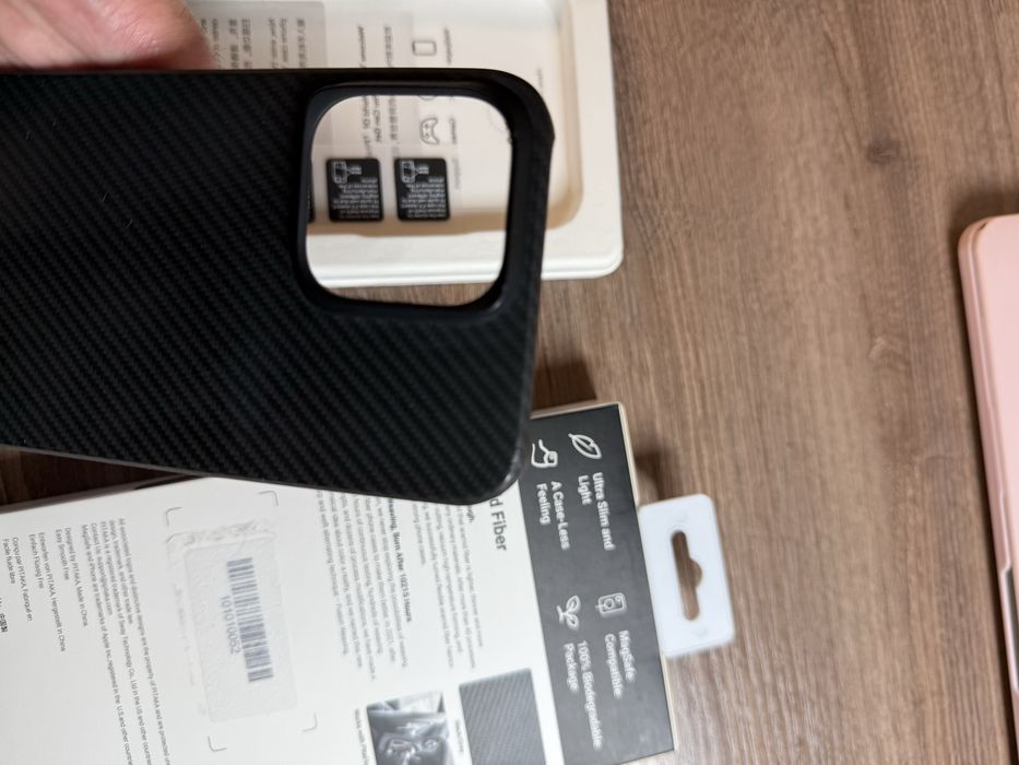 Оригінальний чохол pitaka на Iphone 15 proMax