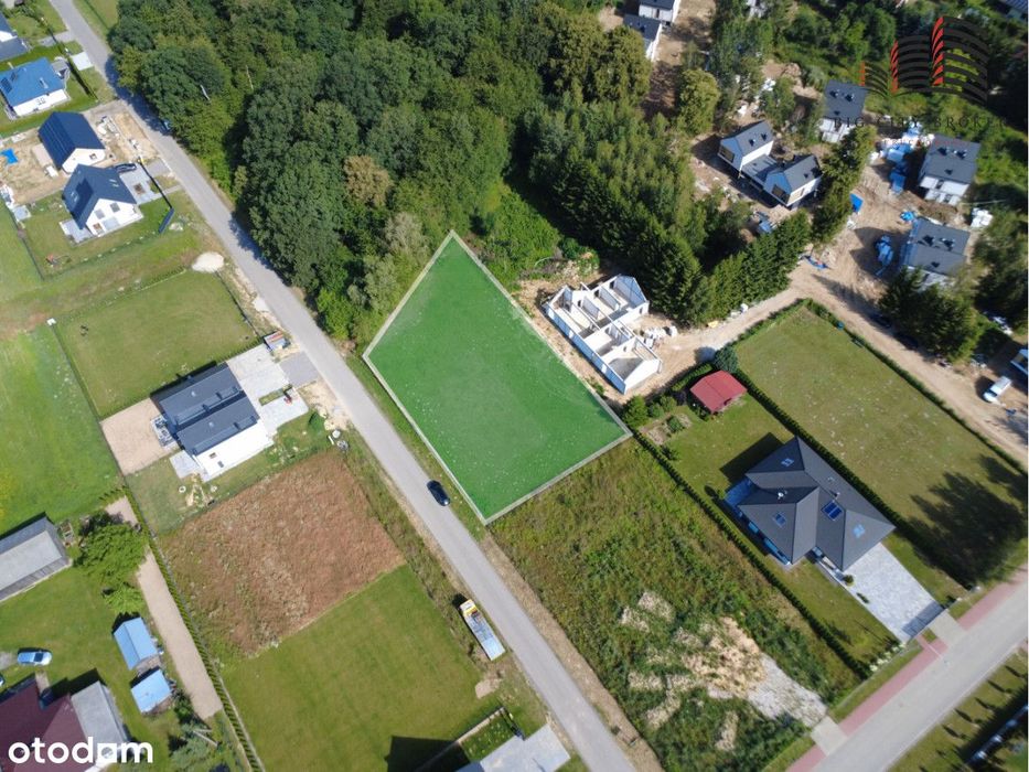 działka budowlana przy lesie w Świdniku