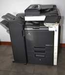Używana Kopiarka kolor Konica-Minolta Bizhub C220 z finisherem FS-527