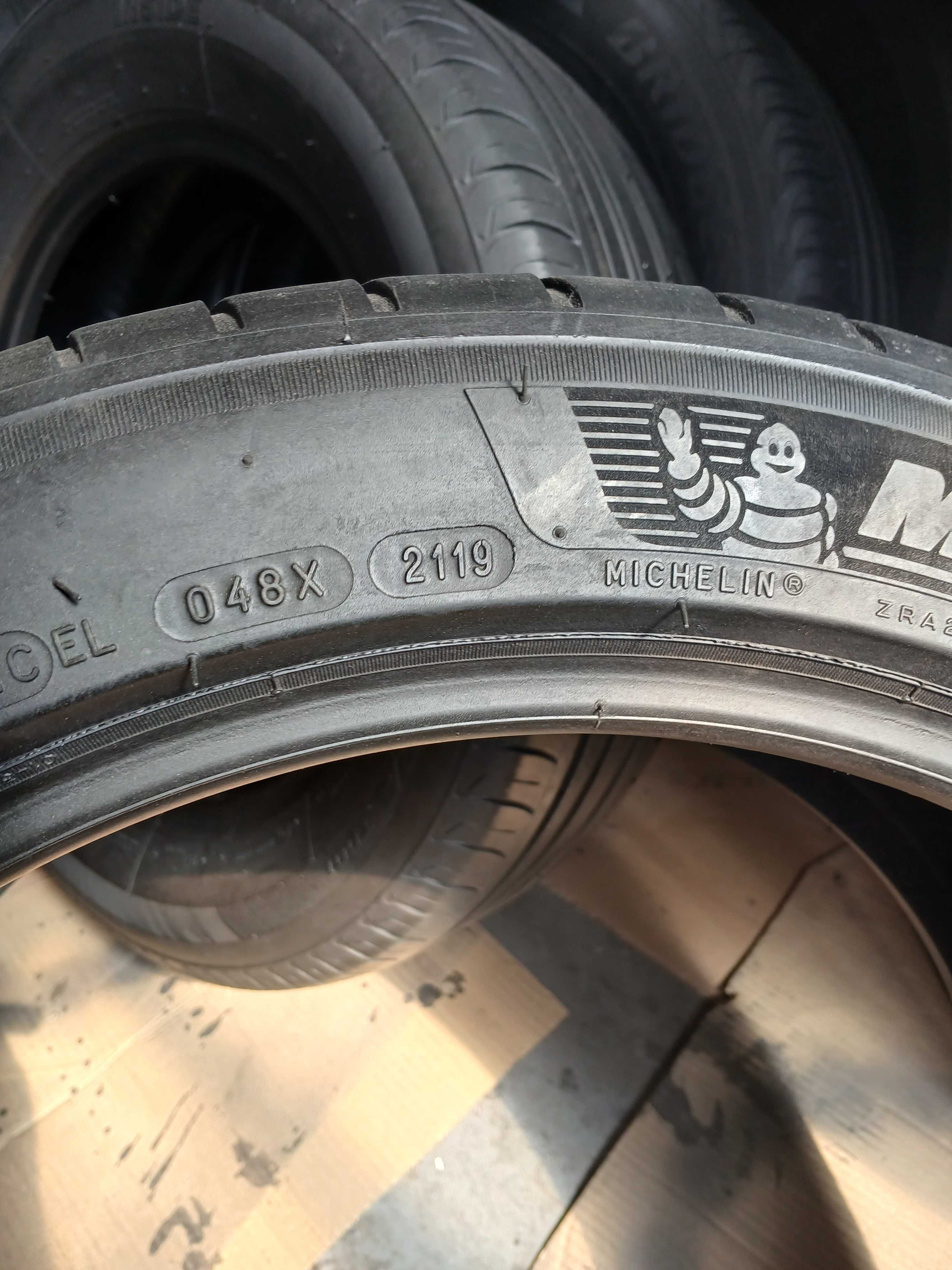 Opony letnie Michelin 235/45/18