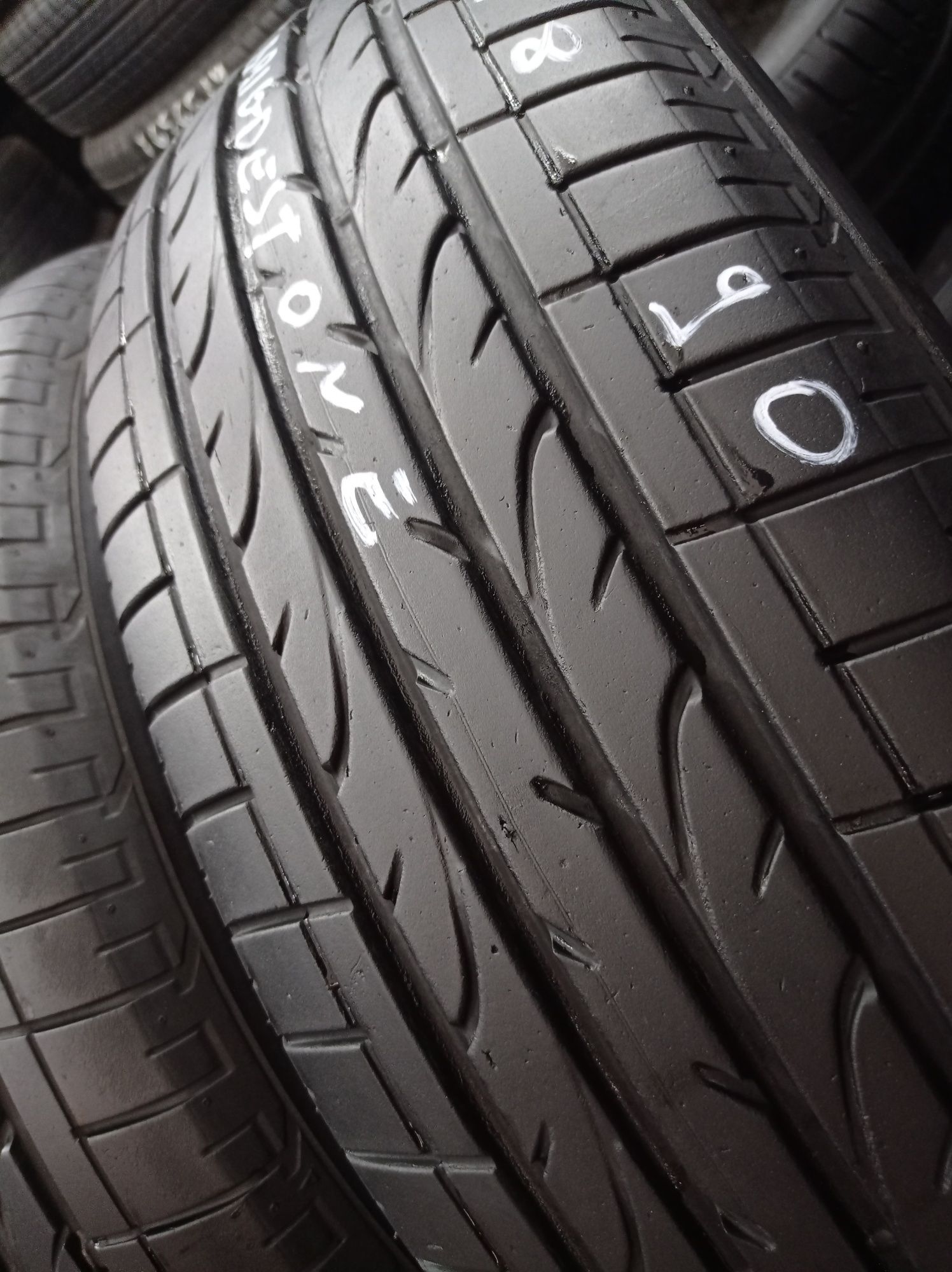 Opony 225/60/18 bridgestone