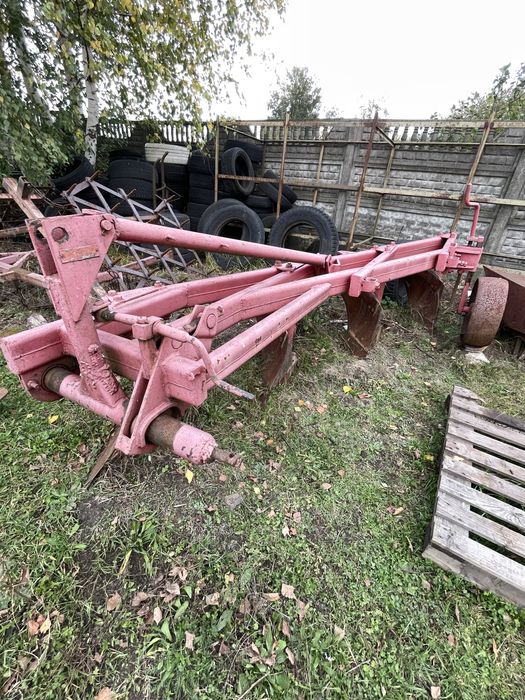 Pług 4 skibowy pługi 4x40 unia grudziadz atlas akpil