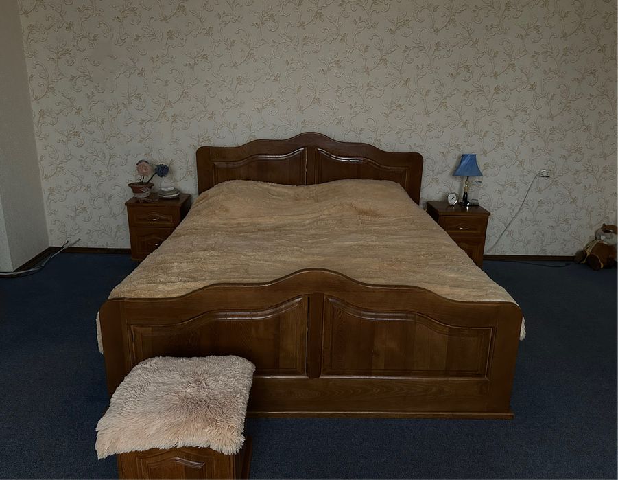 Комплект мебели в спальню (спальный гарнитур)