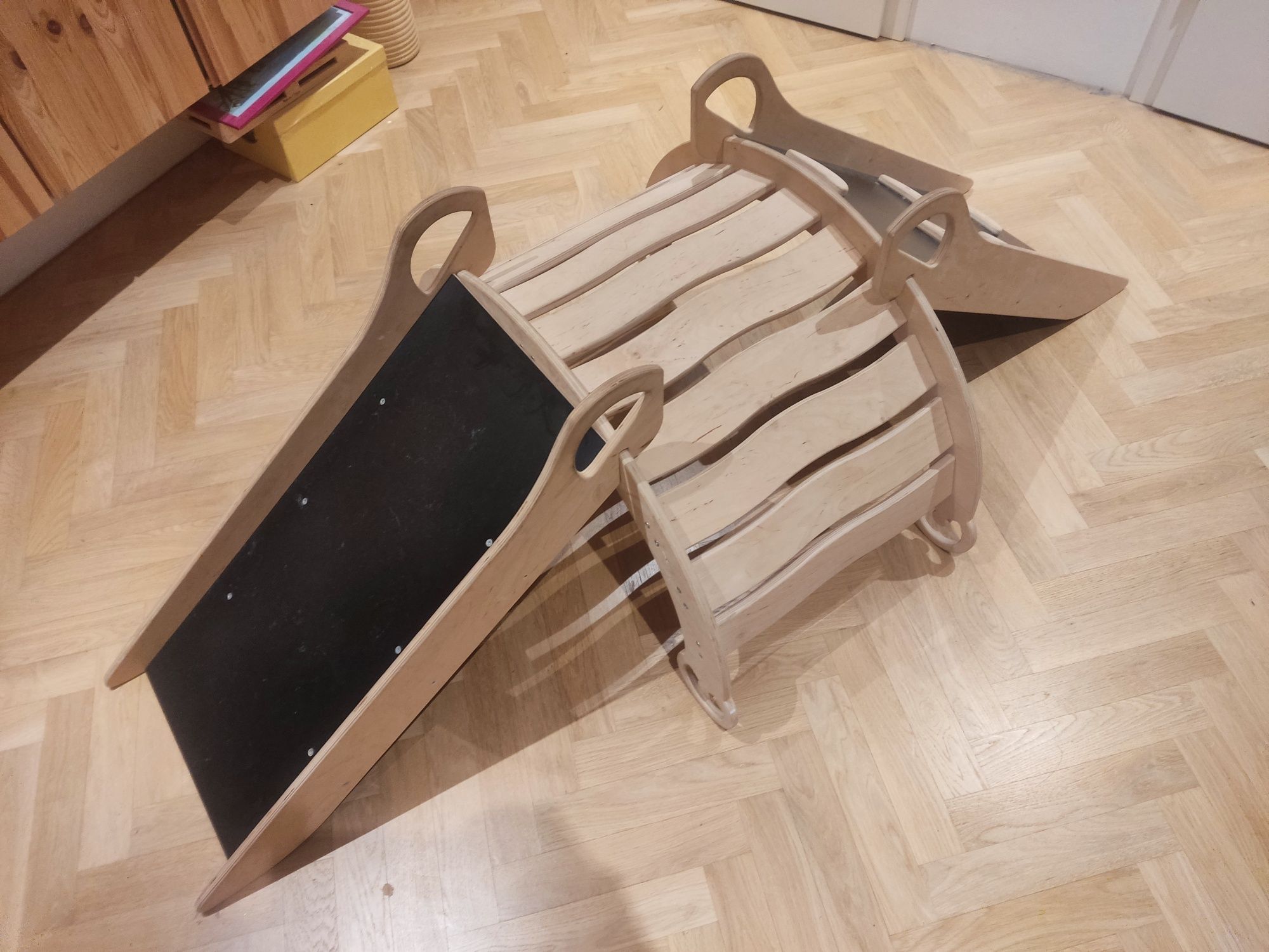 Bujak drewniany + zjeżdżalnia + ścianka wspinaczkowa