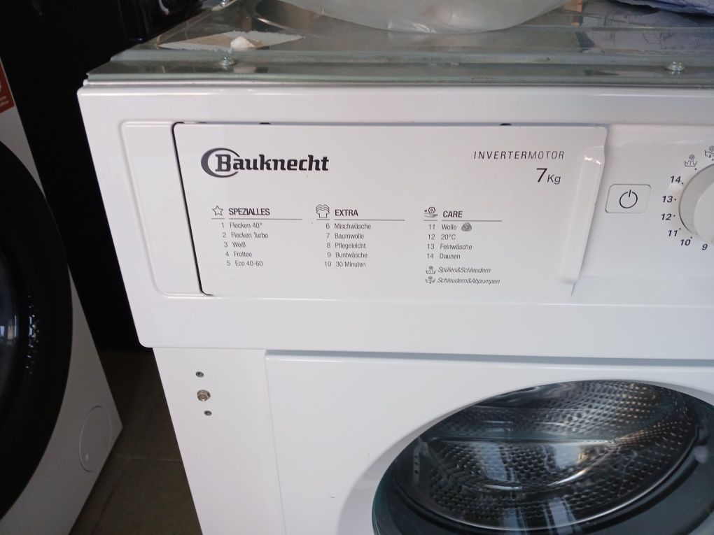 Встраиваемая стиральная машина Bauknecht BI WMBG 71483E DE N, 7 кг
