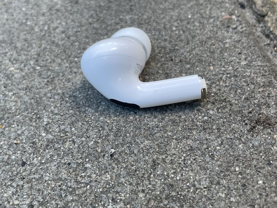 Продаю AirPods pro 2 Оригінал лівий АирПодс про 2 левий Оригинал
