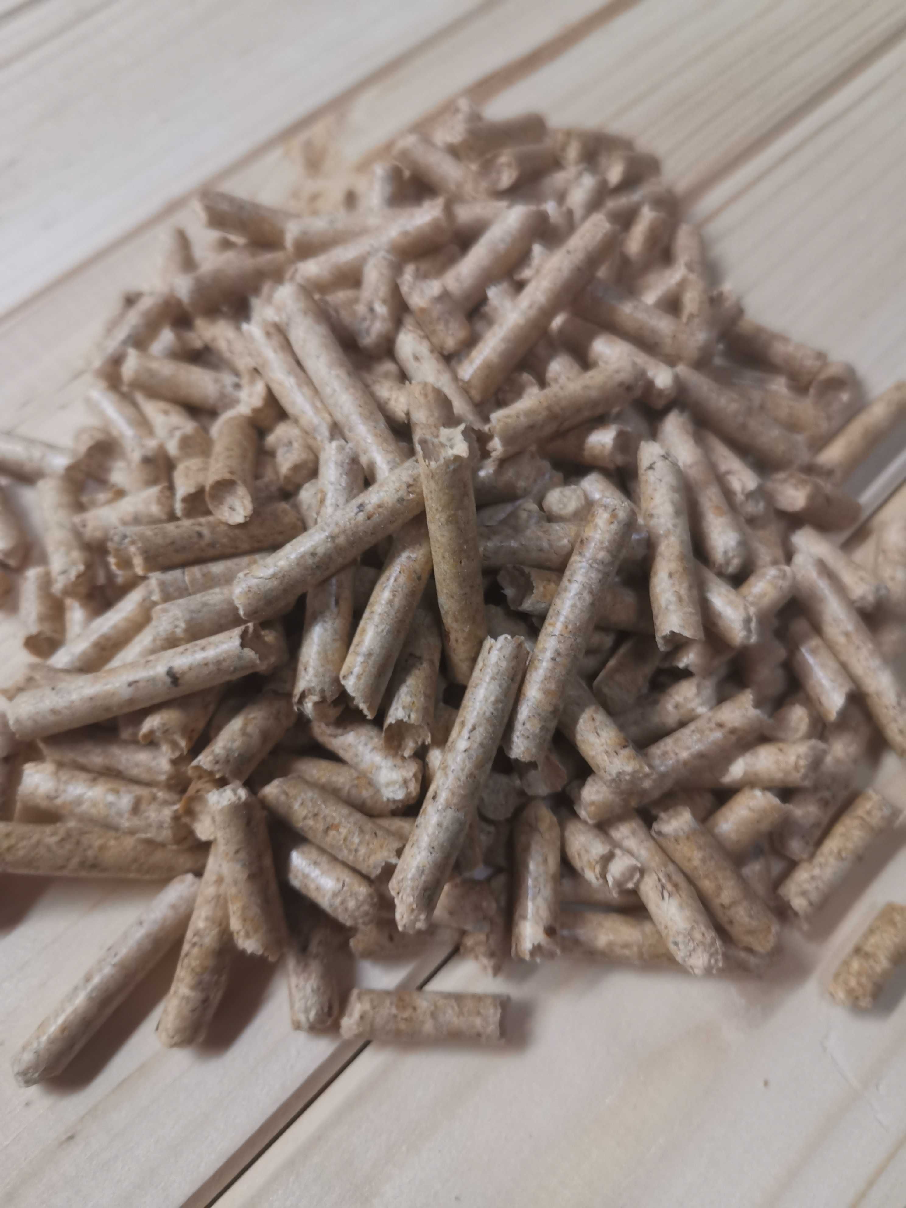 Pellet sosnowy 6 mm PRODUCENT