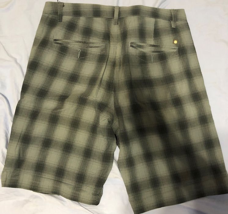 Calções ELEMENT novos,tamanho 36