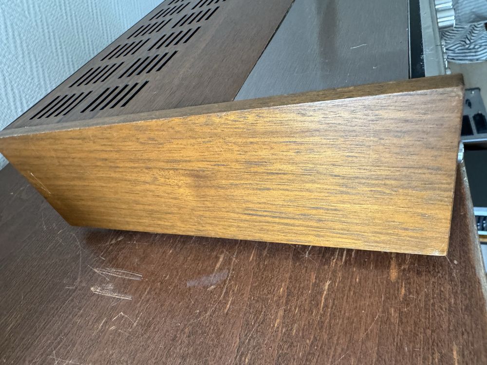 Wzmacniacz  Philips 22rh590
