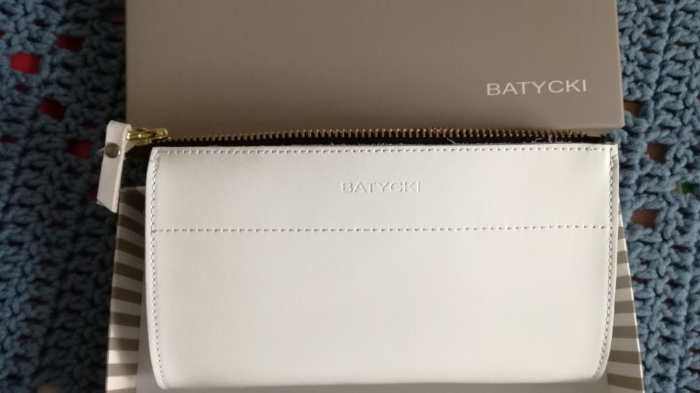 Batycki kosmetyczka skórzana
