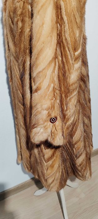 Futro naturalne norki-kurtka 7/8