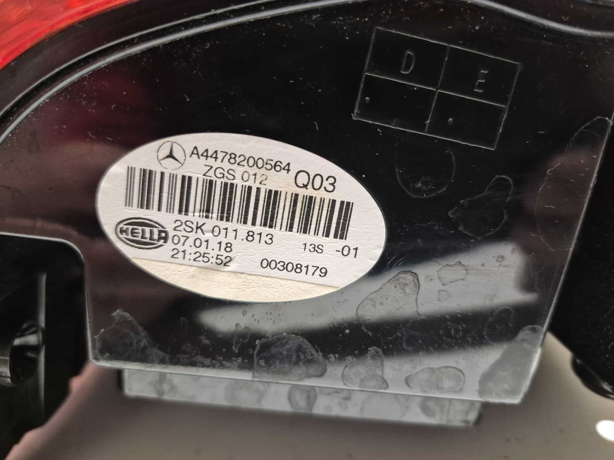 Lampa tył lewa Full Led V-klasa. A447.820.0564.