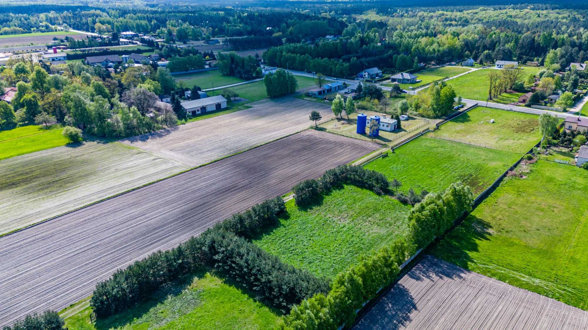 działka budowlana 3800m2, woda, prąd