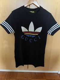 T-shirt Gucci Adidas preta