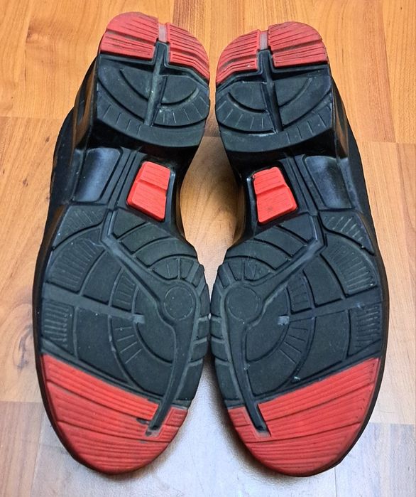 Робоче взуття Uvex, розмір 40