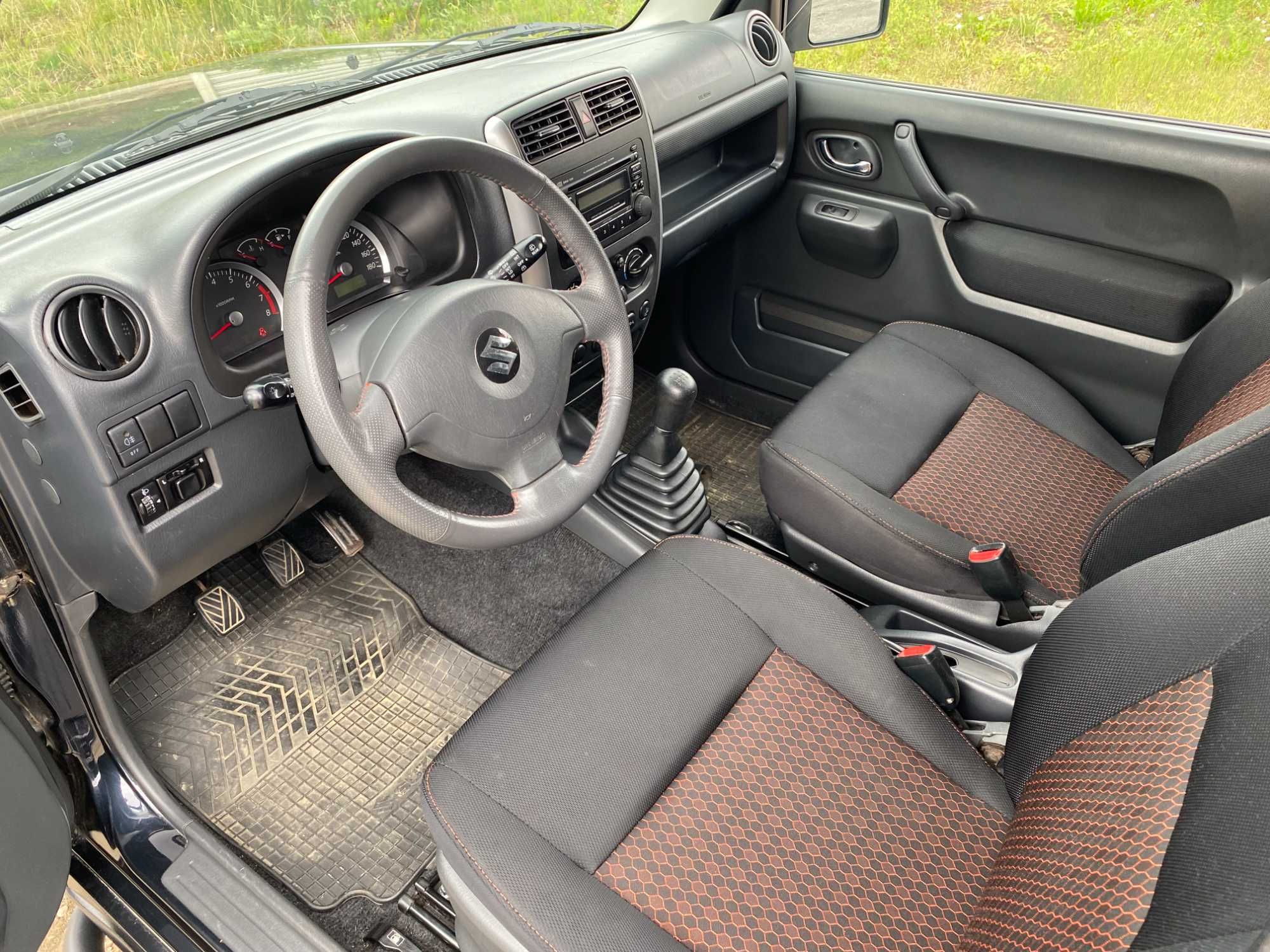 Suzuki Jimny 1.3 B&W