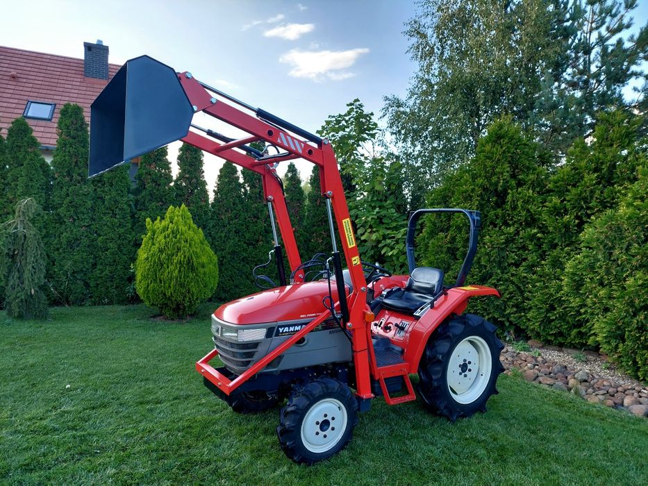 Traktorek Yanmar Af22 22KM 4x4 Wspomaganie Rewers PoverShift Oryginał