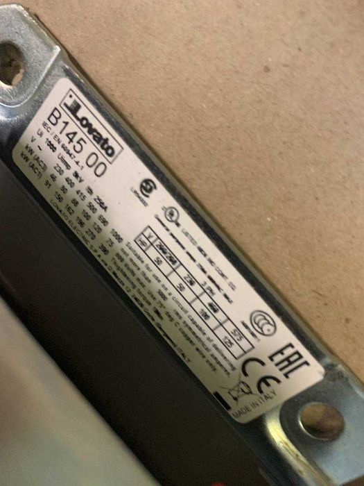 Lovato  новий контактор пускатель реле  комплект lovato 11B14500220