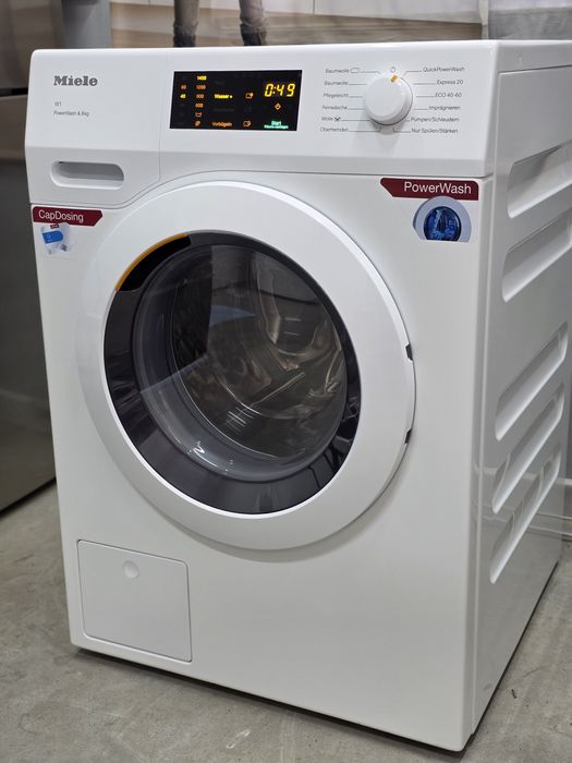 Пральна машина  WCD330 WPS  PWash 8 кг 2021 р мінімальне напрацювання