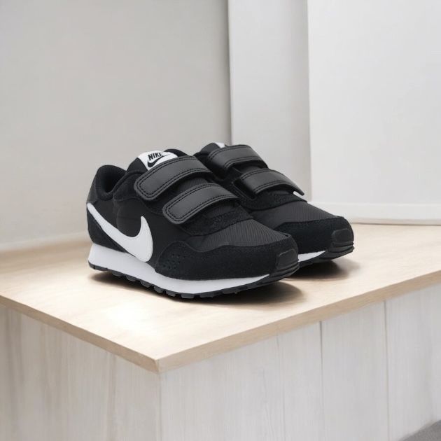 Дитячі кросівки кроссовки Nike MD Valiant CN8559-002 28,5 розмір