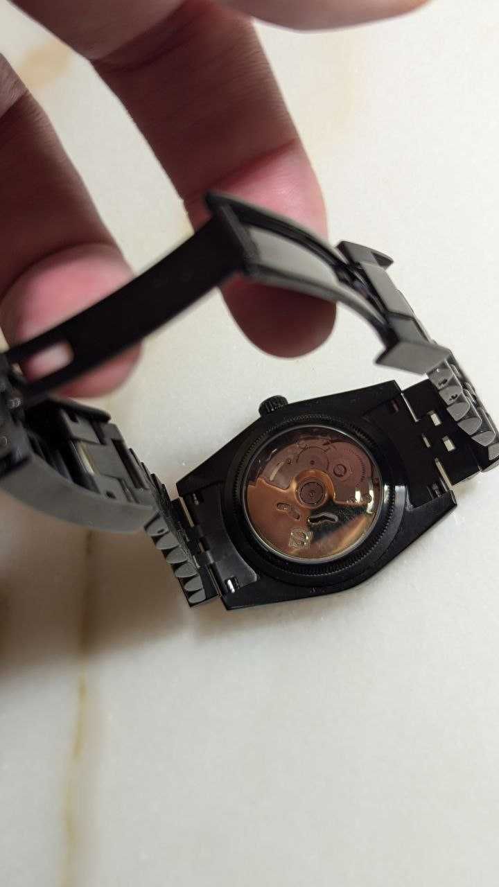 Seiko Preto e dourado