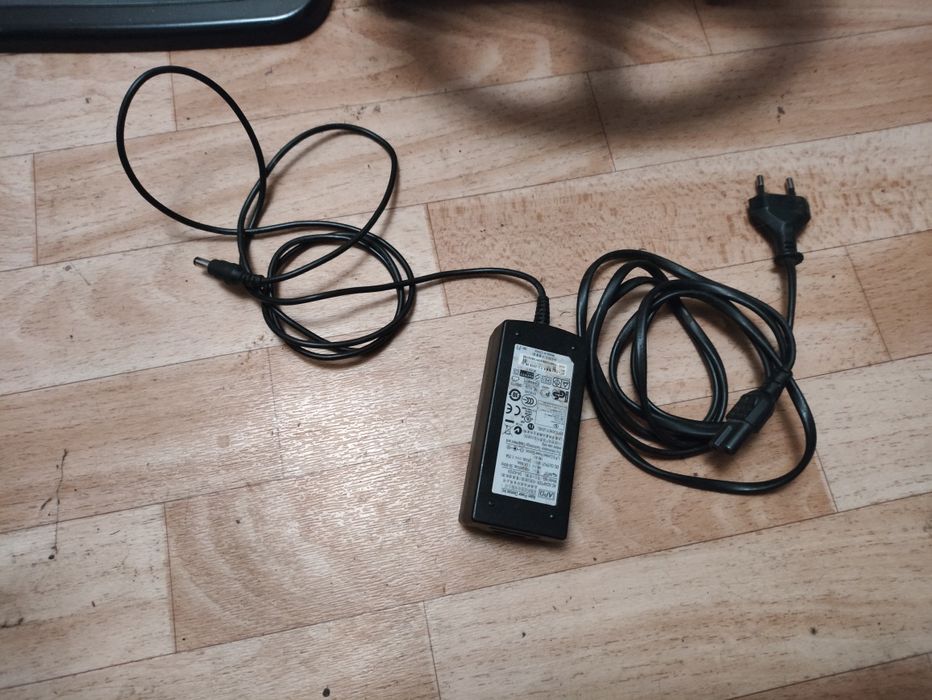 Игровой руль Logitech G25