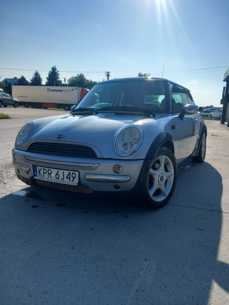 Mini Cooper 1.6 R50