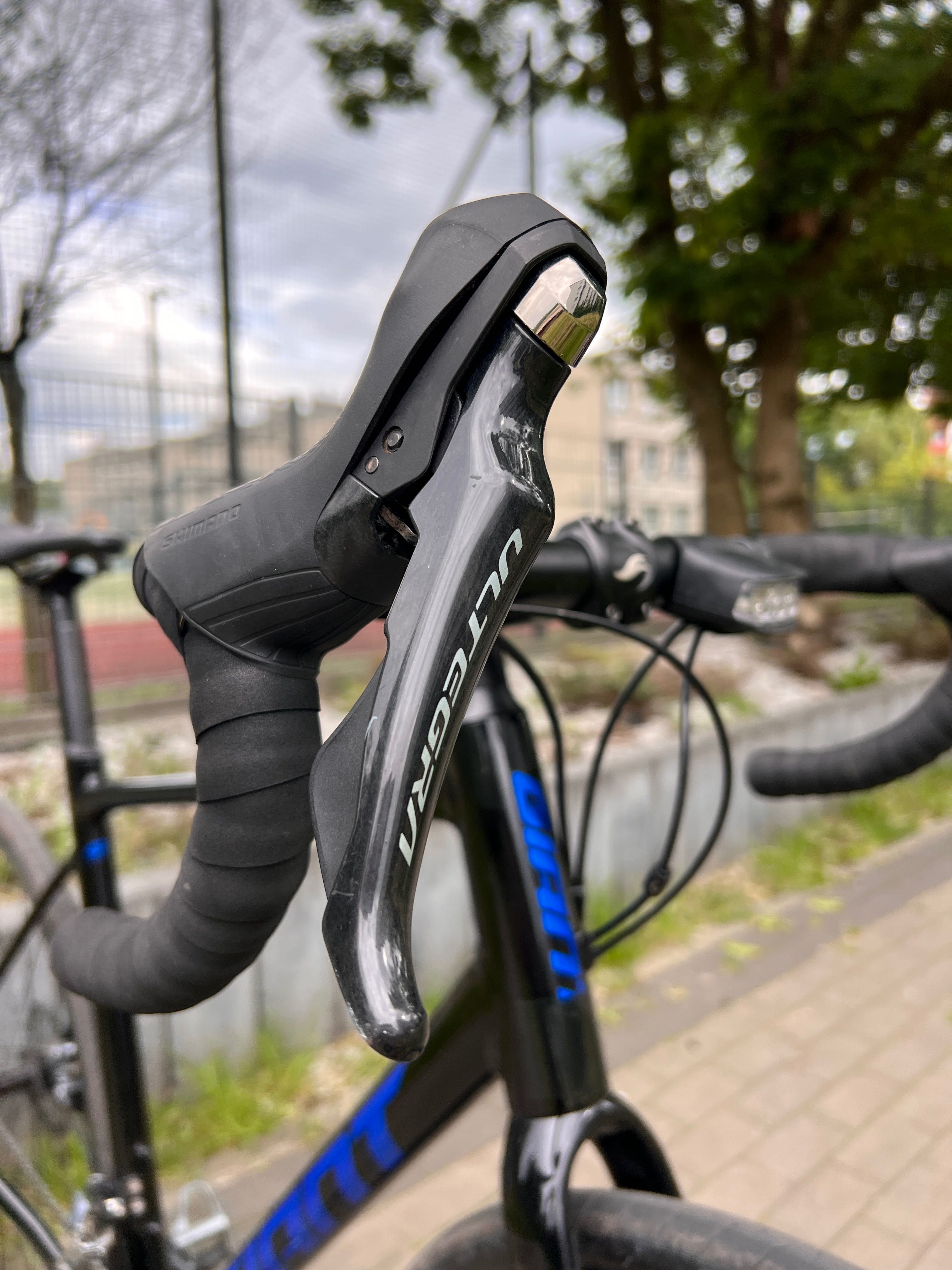 Giant condent AR Carbon Shimano Ultegra pełna grupa gravel endurance