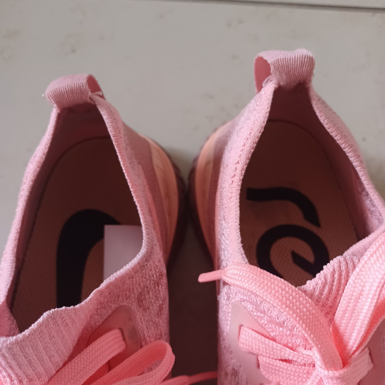 Buty Nike React do biegania 39/25/ cm
