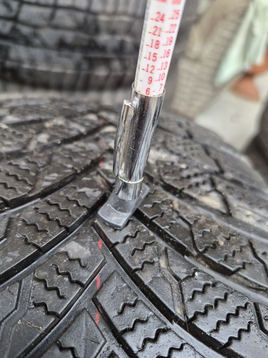 Opony zimowe firestone 225/55 R17