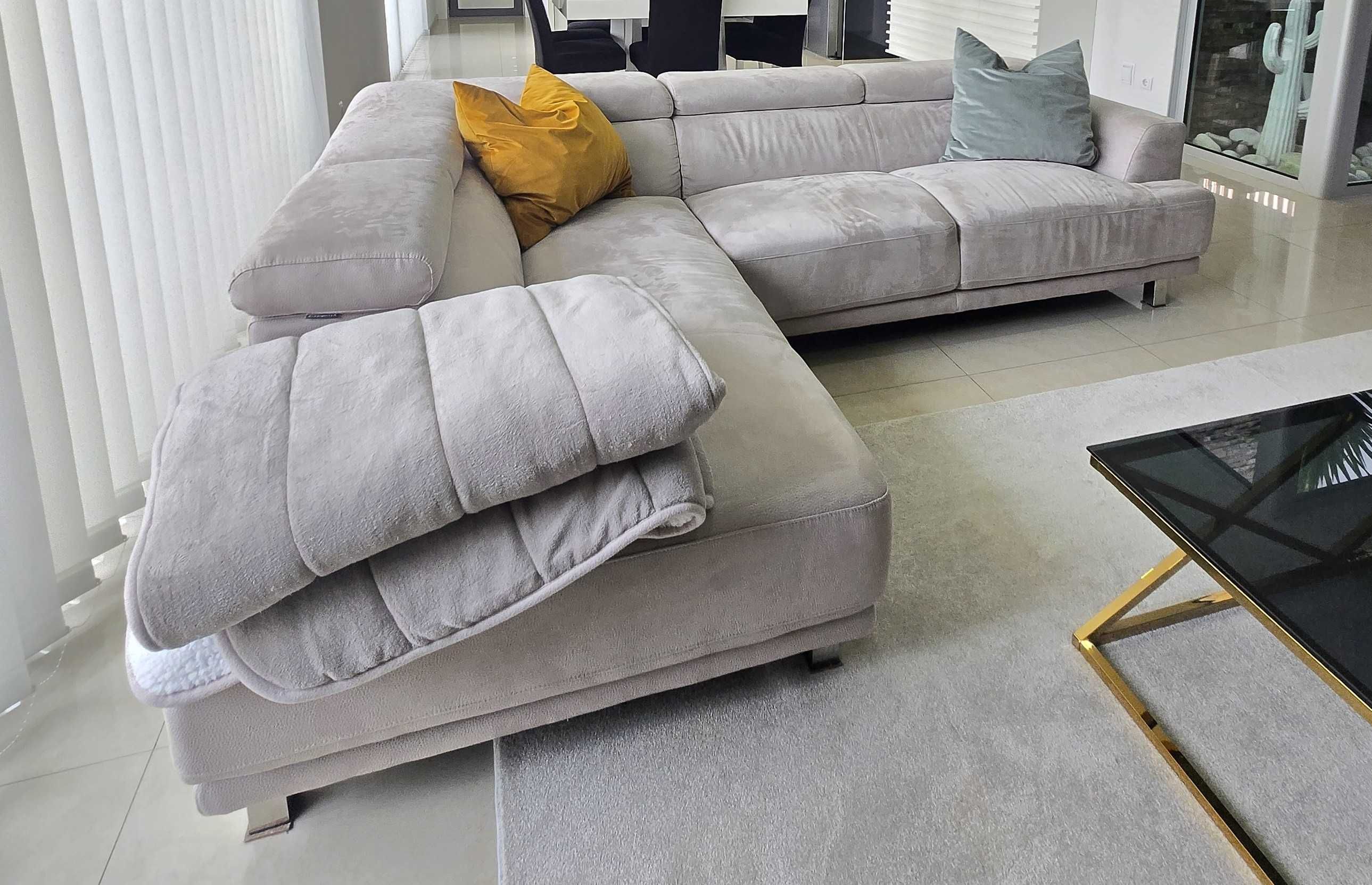 Sofá Chaise Long cinzento claro
