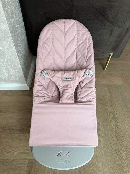 Продам шизлонг . Состояние идеал.