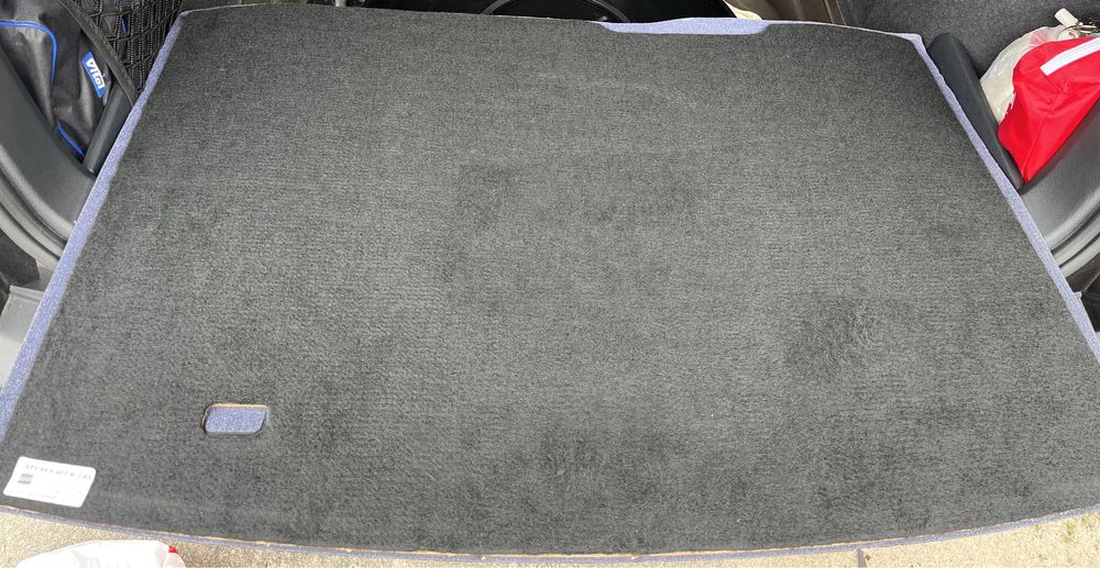 Продам килимок багажника Skoda Karoq. 575 863 463 H C A9