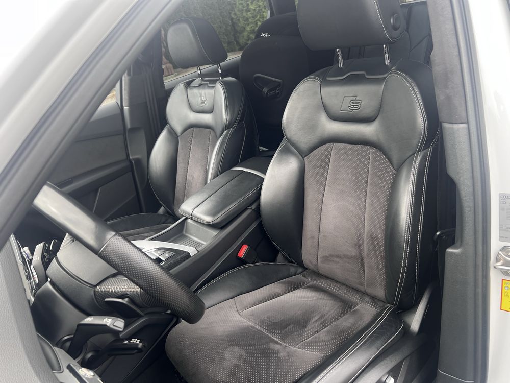 Audi Q7 3.0TDI webasto virtual 7 miejsc hak s-line