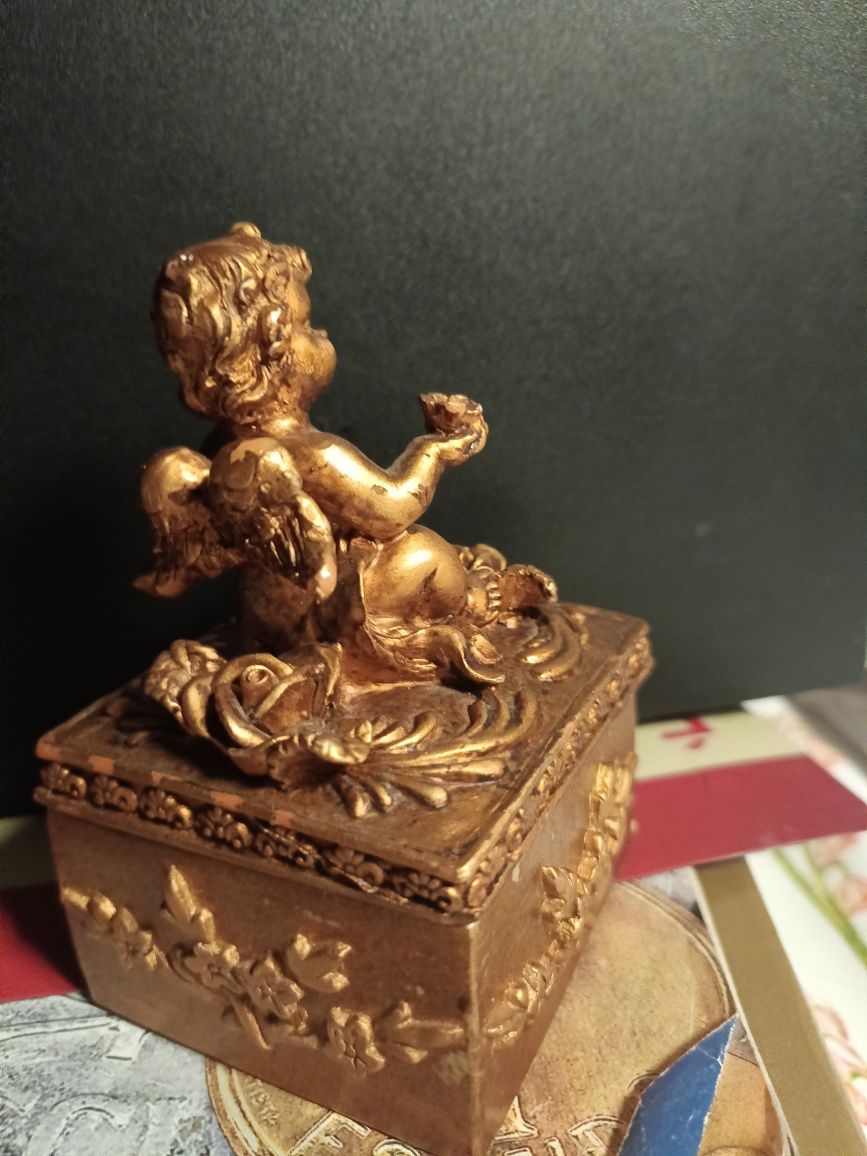 Guarda jóias em porcelana