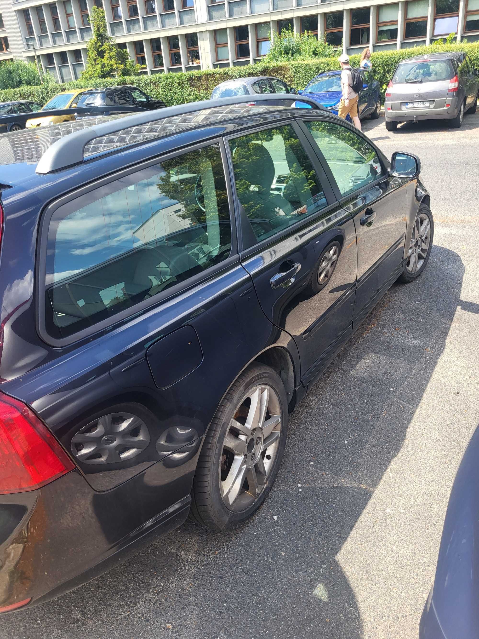 Volvo V50 (2010, 290k)