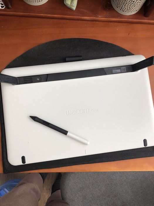 Графічний планшет Wacom One 13,3”