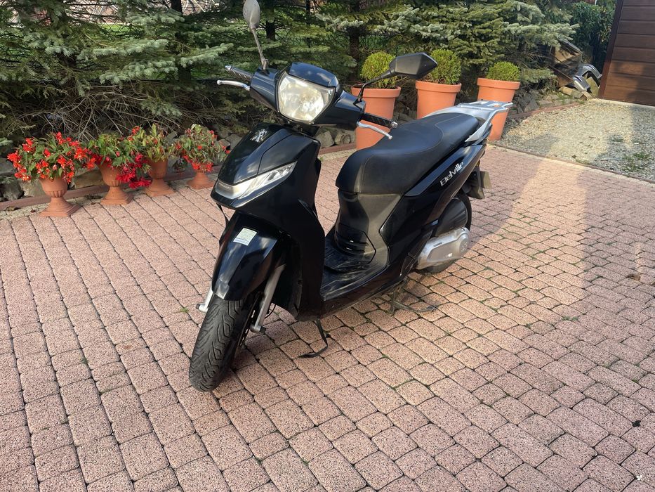 Pegueot belvillie 125 rocznik 2018 stan igla maly przebieg polecam