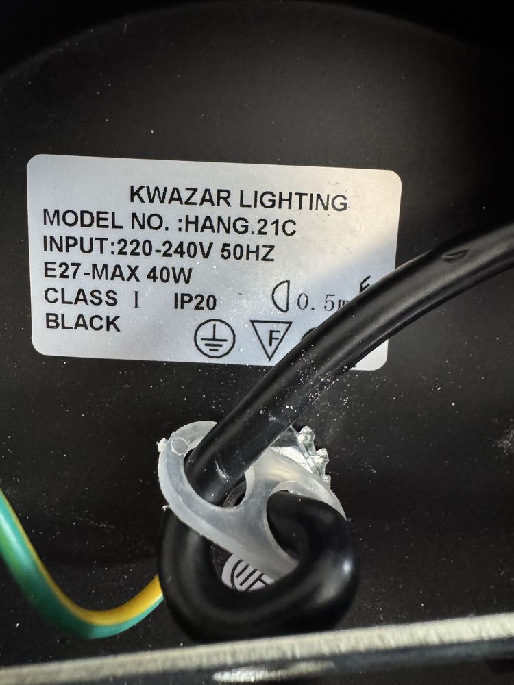 Lampa loftowa czarna